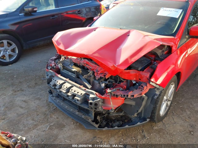 2016 FORD FOCUS SE VIN: 1FADP3F28GL392294