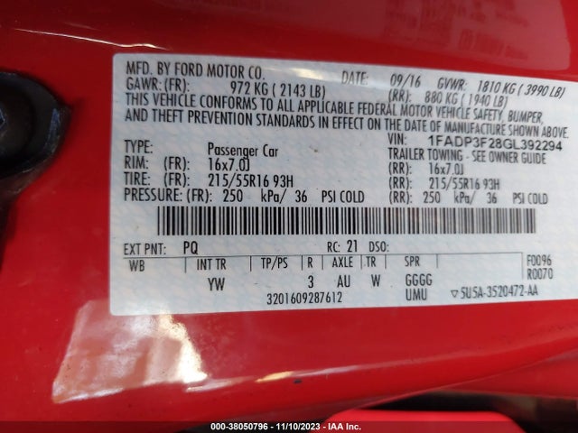 2016 FORD FOCUS SE VIN: 1FADP3F28GL392294
