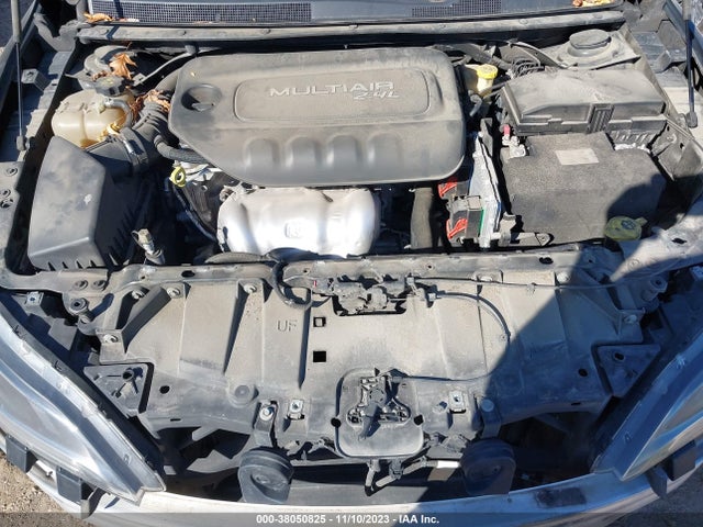 Chrysler 200 Limited 2016 1C3CCCAB9GN133606 Image 10