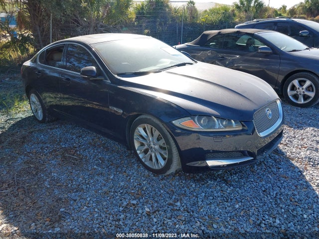 2013 JAGUAR XF SAJWA0E70D8S96806 Photo 0