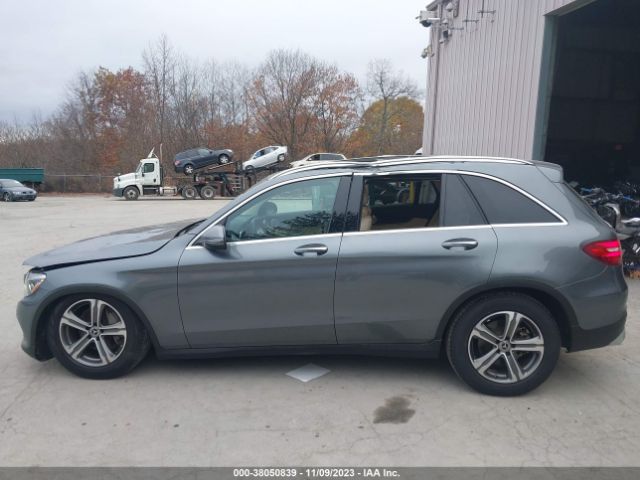 WDC0G4KB7KV165657 Mercedes-Benz Glc 300 4matic