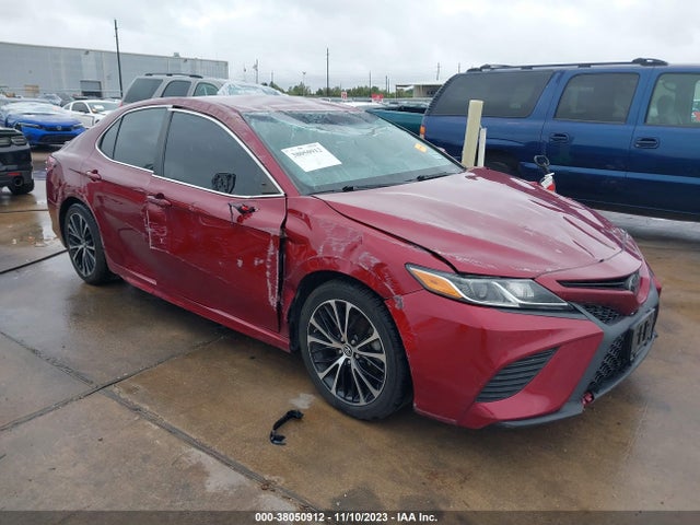 Toyota Camry Xle/se/l/le 2018 4T1B11HK6JU651222 zdjęcie główne