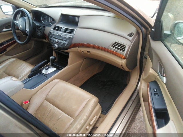38050938 :رقم المزاد ، 1HGCP36858A035471 vin ، 2008 Honda Accord 3.5 Ex-l مزاد بيع