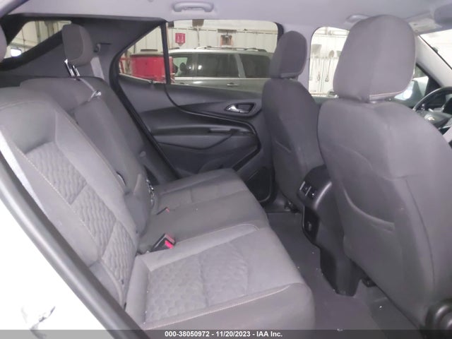 2GNAXJEV5J6321221 Chevrolet EQUINOX LT