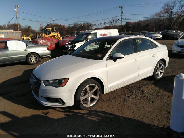 Audi A3 2.0t Premium 2015 WAUBFGFF5F1101353 Image 2