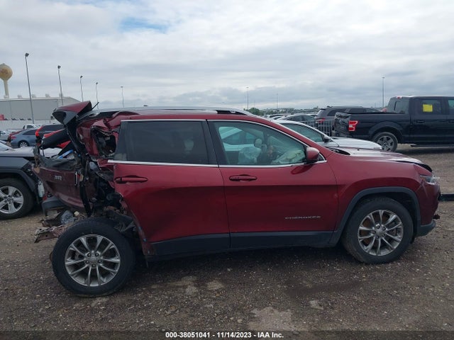 2019 JEEP CHEROKEE LATITUDE PLUS FWD VIN: 1C4PJLLB6KD110380
