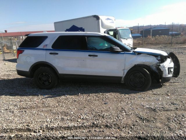 1FM5K8AR7HGB72035 Ford UTILITY POLICE