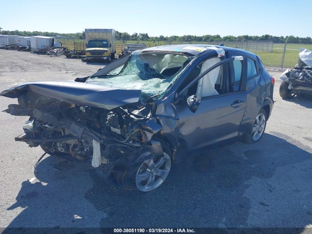 Honda HR-V LX 2019 3CZRU6H31KG714435 Image 2