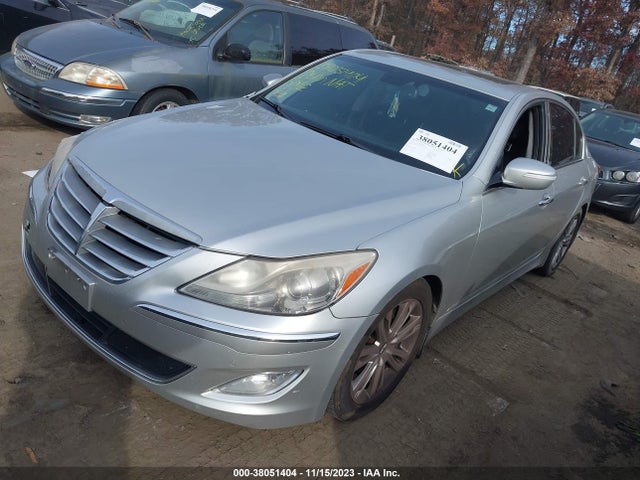 2013 HYUNDAI GENESIS 3.8 VIN: KMHGC4DD1DU233146