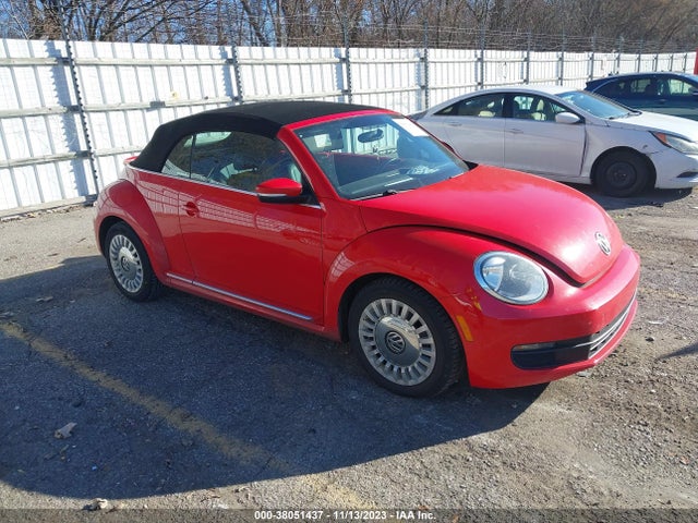 2013 VOLKSWAGEN BEETLE 2.5L VIN: 3VW5X7AT0DM828634