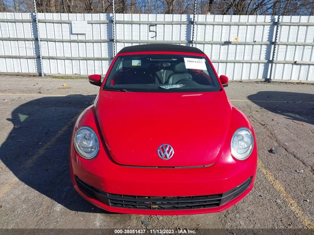 2013 VOLKSWAGEN BEETLE 2.5L VIN: 3VW5X7AT0DM828634