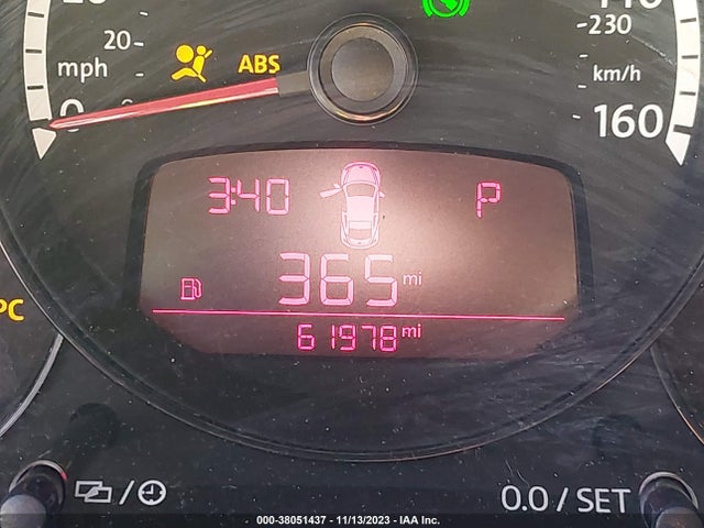 2013 VOLKSWAGEN BEETLE 2.5L VIN: 3VW5X7AT0DM828634