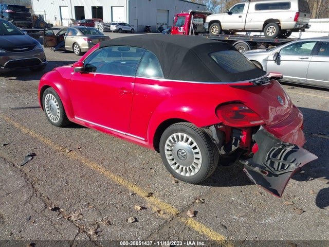 2013 VOLKSWAGEN BEETLE 2.5L VIN: 3VW5X7AT0DM828634