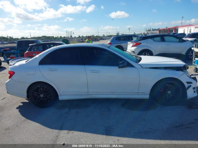 WDDGF8AB2EA890858 Mercedes-Benz C 300 Luxury 4matic