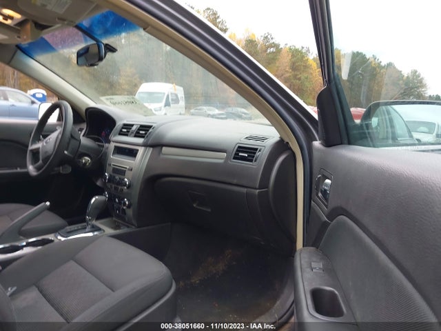 2010 FORD FUSION SE VIN: 3FAHP0HA6AR371702
