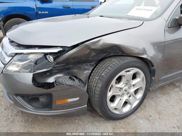 2010 FORD FUSION SE VIN: 3FAHP0HA6AR371702