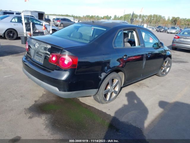 2009 VOLKSWAGEN JETTA SEDAN 3VWJZ71K79M155011 Photo 3