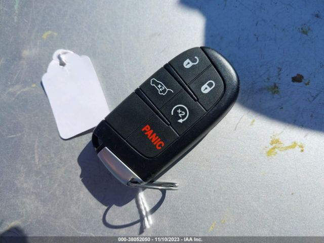 2019 JEEP GRAND CHEROKEE 1C4RJFCG9KC716848 Photo 10