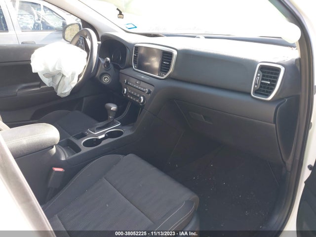 2021 KIA SPORTAGE LX VIN: KNDPM3AC6M7875397