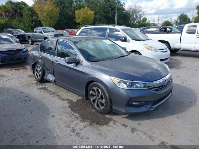 2016 1HGCR2F71GA021075 main image