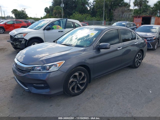 Honda ACCORD EX 2016 1HGCR2F71GA021075 Image 2