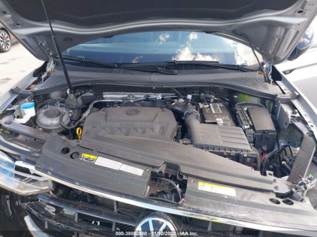3VV8B7AX8NM140238 Volkswagen Tiguan 2.0t Se R-line Black