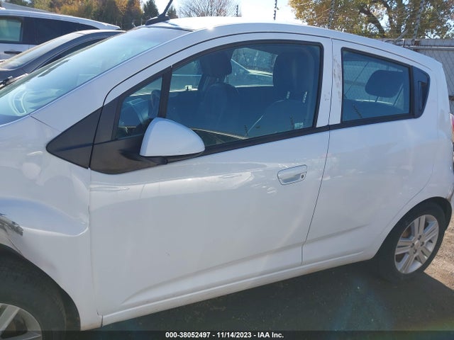 Chevrolet Spark Ls Auto 2014 KL8CB6S9XEC587778 Image 15