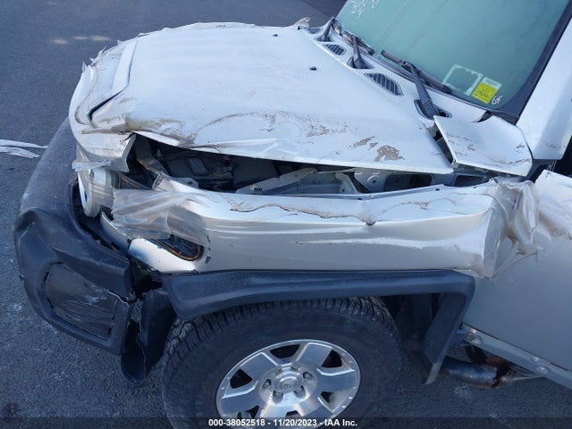 2007 TOYOTA FJ CRUISER VIN: JTEBU11F370098985