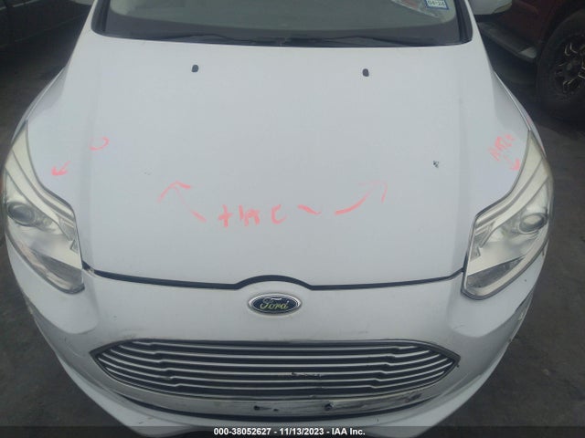Ford FOCUS ELECTRIC 2015 1FADP3R46FL234063 Image 10