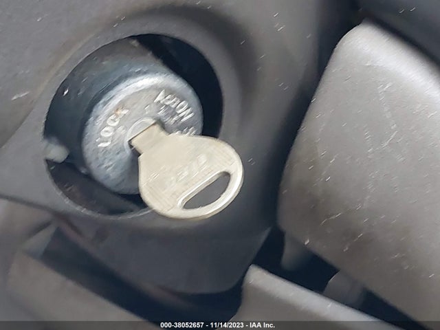 2004 NISSAN SENTRA 1.8S VIN: 3N1CB51DX4L827828