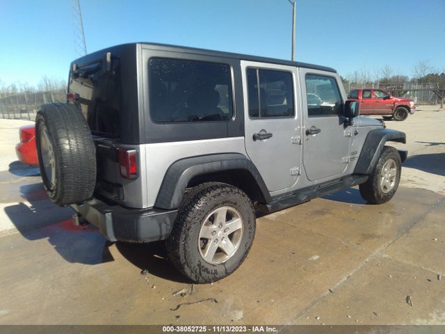 2014 JEEP WRANGLER UNLIMITED SPORT VIN: 1C4BJWDG5EL228100