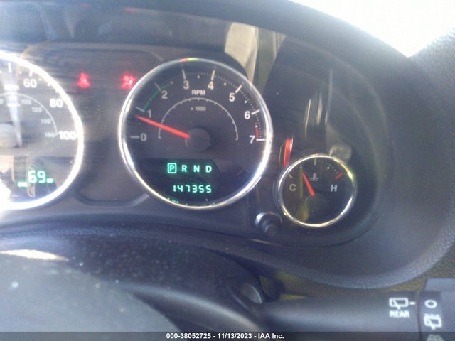 2014 JEEP WRANGLER UNLIMITED SPORT VIN: 1C4BJWDG5EL228100