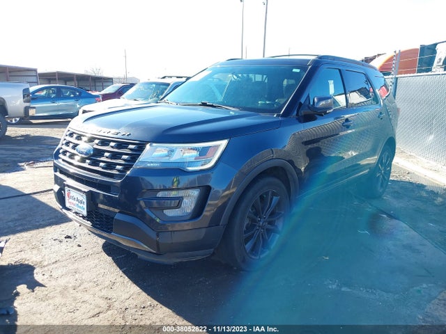 Ford EXPLORER XLT 2017 1FM5K8D86HGD97968 Image 2