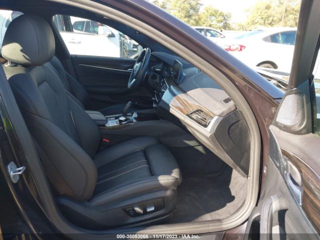 WBAJR3C09LWW78039 BMW 5 Series 530i