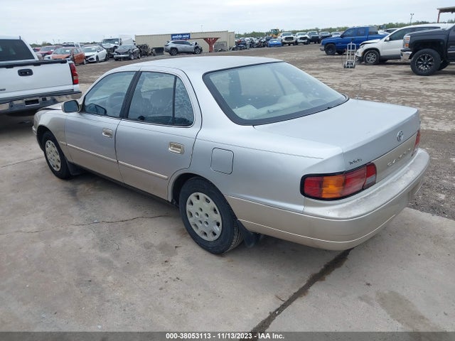 1996 TOYOTA CAMRY DX/LE/XLE VIN: 4T1BG12K7TU823333