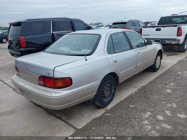 1996 TOYOTA CAMRY DX/LE/XLE VIN: 4T1BG12K7TU823333