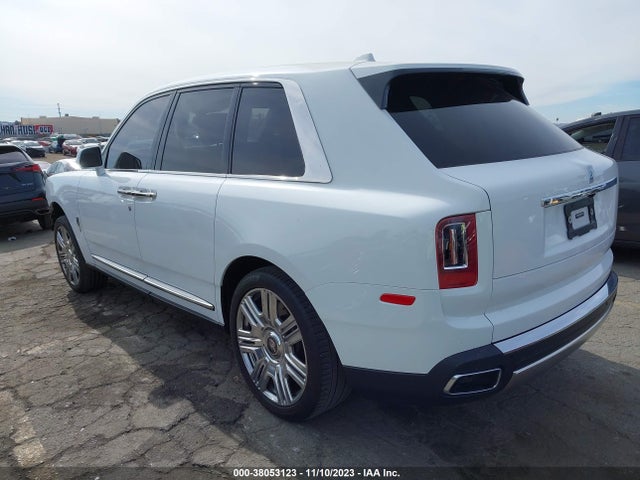 SLATV4C07LU201951 Rolls-Royce Cullinan Cullinan