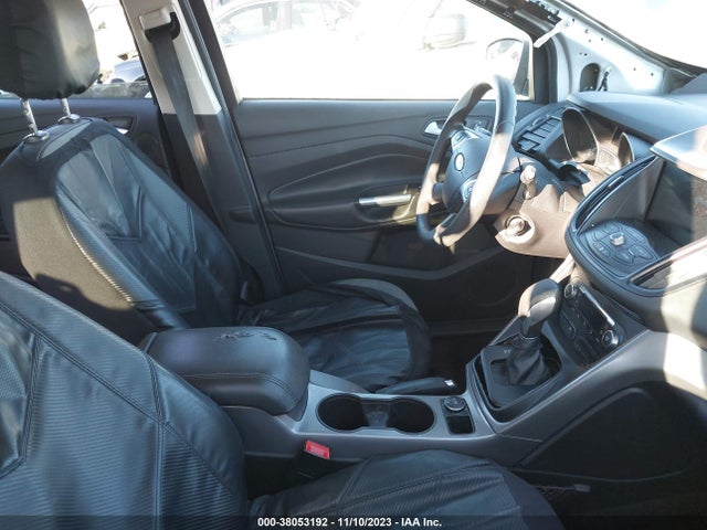 Ford ESCAPE SE 2016 1FMCU0GX4GUB69862 Image 5
