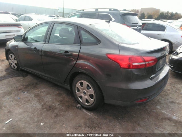 2016 FORD FOCUS S VIN: 1FADP3E23GL262473