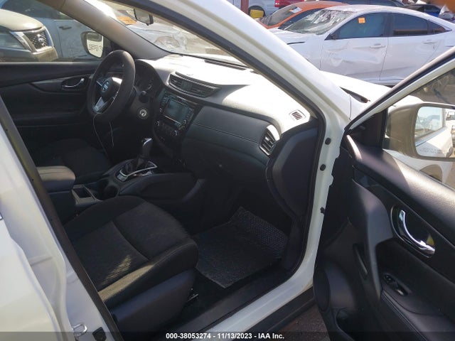 2018 NISSAN ROGUE S VIN: KNMAT2MT8JP616999