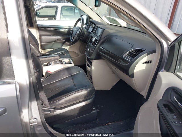 2C4RC1BG8ER342453 Chrysler Town & Country Touring