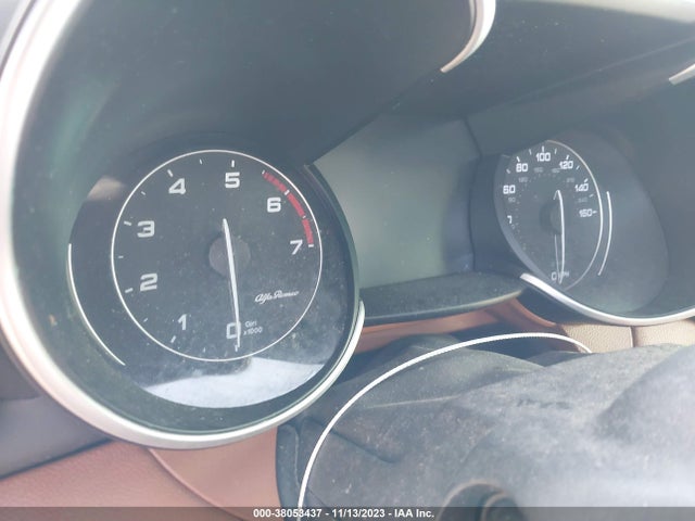 ZARFAEEN8J7565040 Alfa Romeo Giulia Ti Lusso Awd