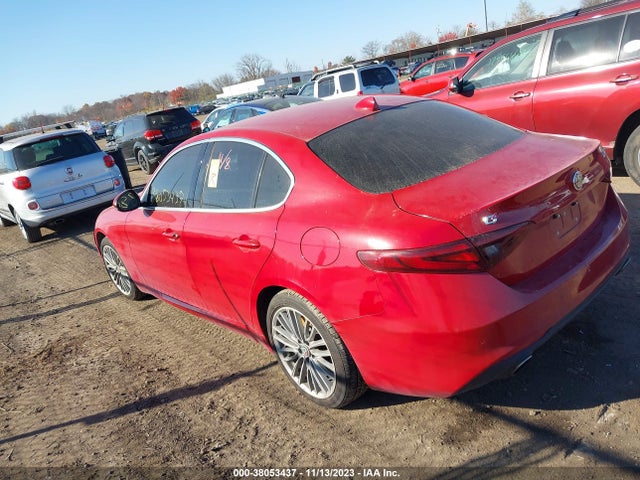 ZARFAEEN8J7565040 Alfa Romeo Giulia Ti Lusso Awd