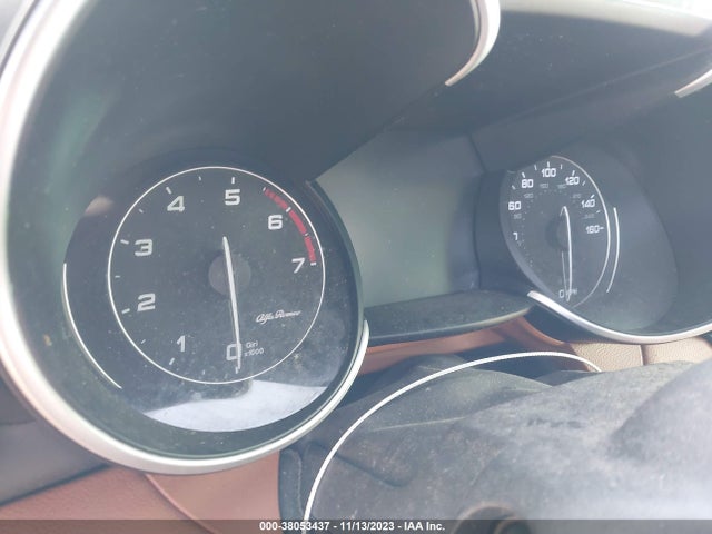 ZARFAEEN8J7565040 Alfa Romeo Giulia Ti Lusso Awd