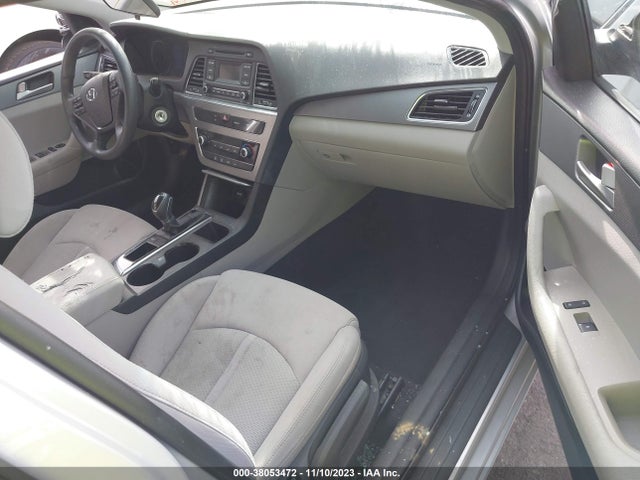 2016 HYUNDAI SONATA 2.4L VIN: 5NPE24AF1GH396110