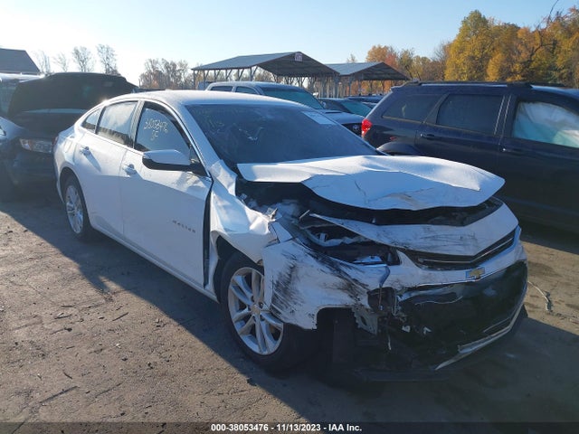 2018 1G1ZD5ST7JF184604 main image