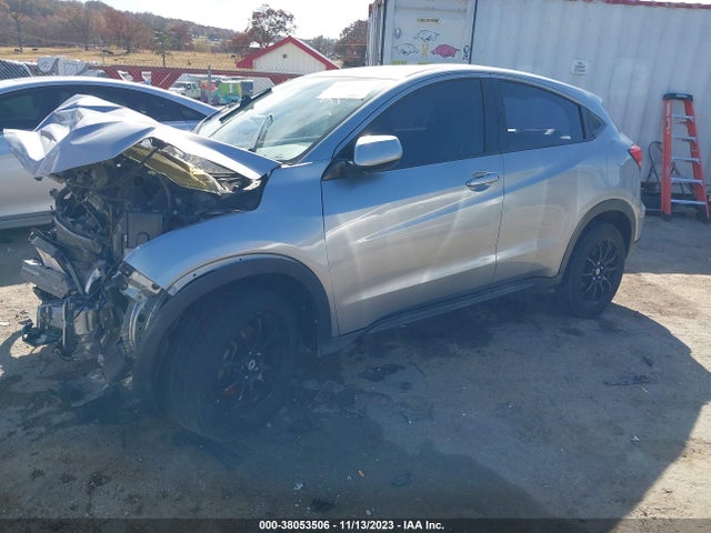 3CZRU6H36JG703137 Honda HR-V LX