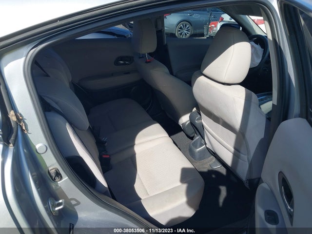 3CZRU6H36JG703137 Honda HR-V LX