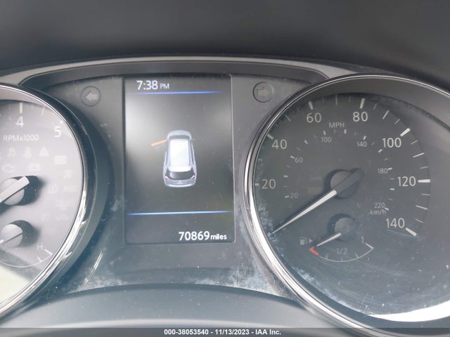2018 NISSAN ROGUE S VIN: KNMAT2MV6JP563883