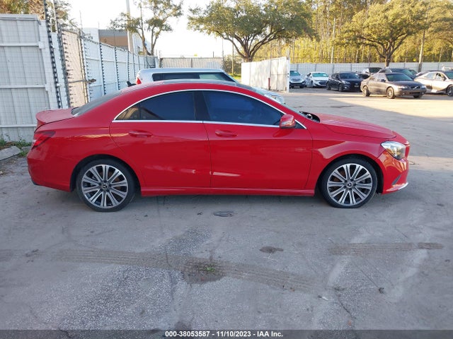 WDDSJ4GB4KN698791 Mercedes-Benz CLA 250 4MATIC